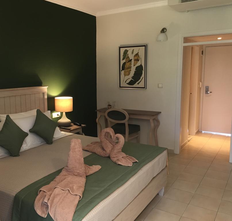Kassandra Mare Hotel Nea Poteidaia Exterior foto